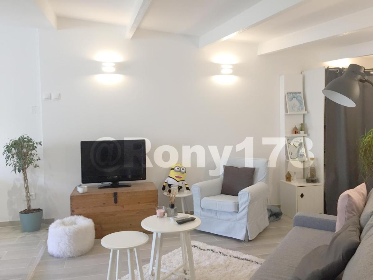 Studio Proche Mer Et Ville Toulon 2 Pers Екстериор снимка